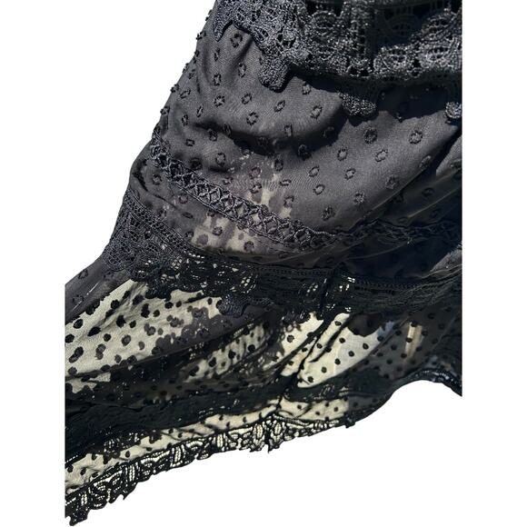 NWOT Black Ivy Lace Trim Plunge Midi Dress size Medium - Picture 5 of 11